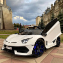 Auto na akumulator LAMBORGHINI SVJ 24V z funkcją DRIFT białe 2x300W