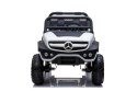 Pojazd Mercedes BENZ UNIMOG Biały