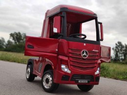 Auto na Akumulator Mercedes Actros Czerwone Lakier